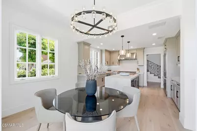 2342 Heatherbank Court, Thousand Oaks, CA 91361 - Photo 11