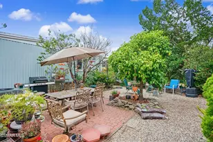 130 La Fortuna, Newbury Park, CA 91320 - Photo 35