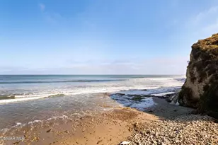 1 Paradise Cove Rd, Malibu, CA 90265 - Photo 37