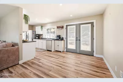 6395 Keystone Street, Simi Valley, CA 93063 - Photo 13