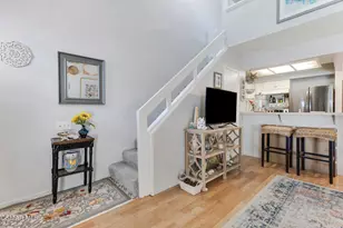 1253 Tivoli Ln, Simi Valley, CA 93065 - Photo 15