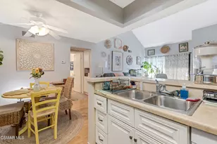 1253 Tivoli Ln, Simi Valley, CA 93065 - Photo 11