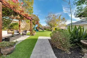 135 W Gainsborough Rd, Thousand Oaks, CA 91360 - Photo 39