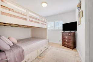 135 W Gainsborough Rd, Thousand Oaks, CA 91360 - Photo 27