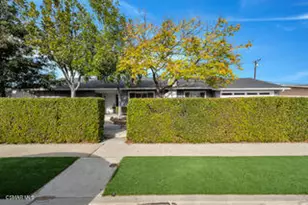 135 W Gainsborough Rd, Thousand Oaks, CA 91360 - Photo 5