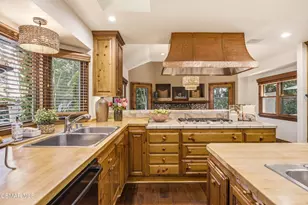 5676 Colodny Dr, Agoura Hills, CA 91301 - Photo 35