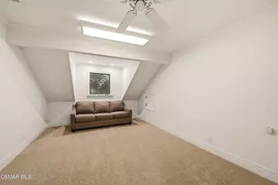 5676 Colodny Dr, Agoura Hills, CA 91301 - Photo 69