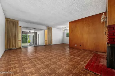 18954 Saticoy Street, Reseda, CA 91335 - Photo 5