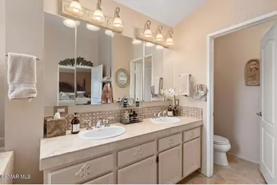 625 Galloping Hill Road, Simi Valley, CA 93065 - Photo 39