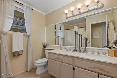 625 Galloping Hill Road, Simi Valley, CA 93065 - Photo 43