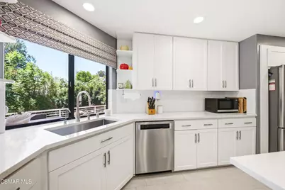 351 Las Tuero Court, Camarillo, CA 93010 - Photo 15