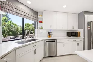 351 Las Tuero Ct, Camarillo, CA 93010 - Photo 15