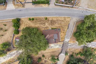 31028 Lobo Canyon Rd, Agoura Hills, CA 91301 - Photo 3