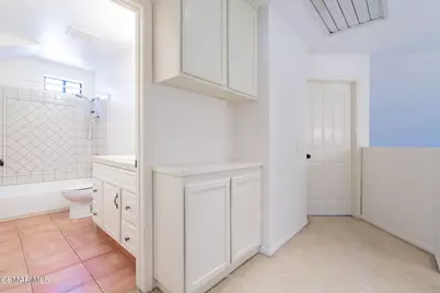 2527 Chandler Avenue, Simi Valley, CA 93065 - Photo 23