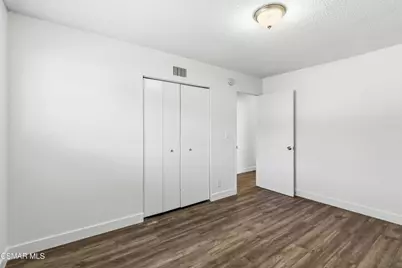 5735 Katherine Street, Simi Valley, CA 93063 - Photo 21