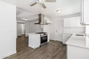 5735 Katherine St, Simi Valley, CA 93063 - Photo 5