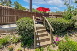 6203 Wisteria St, Simi Valley, CA 93063 - Photo 35