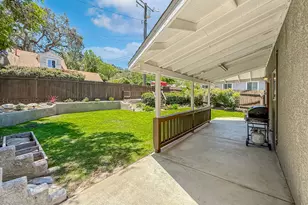 6203 Wisteria St, Simi Valley, CA 93063 - Photo 27