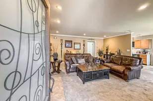 6203 Wisteria St, Simi Valley, CA 93063 - Photo 3