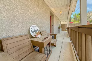 6203 Wisteria St, Simi Valley, CA 93063 - Photo 43