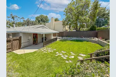6203 Wisteria Street, Simi Valley, CA 93063 - Photo 37