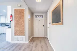 2145 Cochran St, Simi Valley, CA 93065 - Photo 3