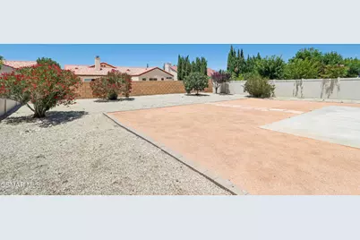 37531 Rockie Lane, Palmdale, CA 93552 - Photo 39