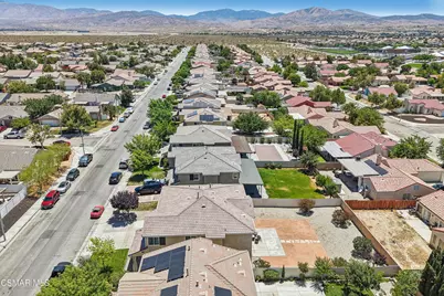 37531 Rockie Lane, Palmdale, CA 93552 - Photo 43