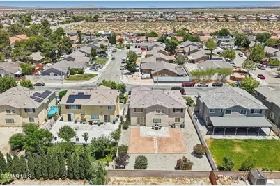 37531 Rockie Lane, Palmdale, CA 93552 - Photo 45