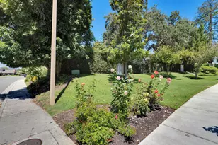 4334 Deerpark Ct, Westlake Village, CA 91361 - Photo 39