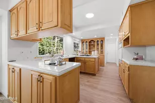 22421 Kearny St, Calabasas, CA 91302 - Photo 19