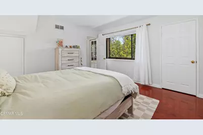 881 Warwick Avenue, Thousand Oaks, CA 91360 - Photo 27