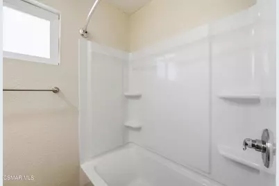 8681 Winnetka Avenue, Winnetka, CA 91306 - Photo 23