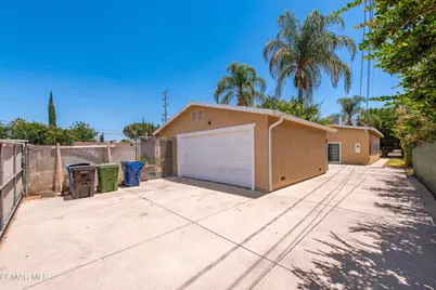 8681 Winnetka Avenue, Winnetka, CA 91306 - Photo 35