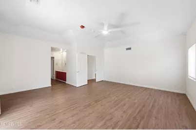 8681 Winnetka Avenue, Winnetka, CA 91306 - Photo 19