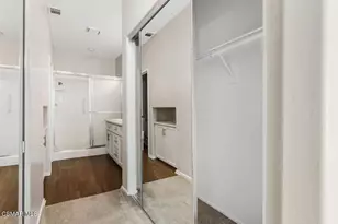 4819 La Rosa Dr, Oak Park, CA 91377 - Photo 19