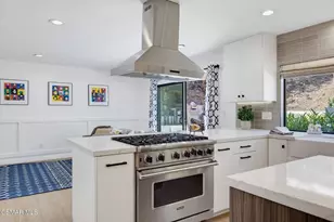 6129 Ellenview Ave, Woodland Hills, CA 91367 - Photo 17