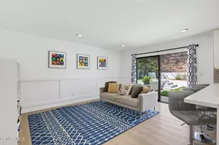 6129 Ellenview Ave, Woodland Hills, CA 91367 - Photo 19