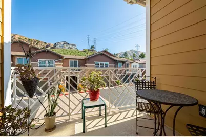 16714 Nicklaus Drive #68, Sylmar, CA 91342 - Photo 15