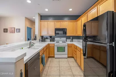 16714 Nicklaus Drive #68, Sylmar, CA 91342 - Photo 11