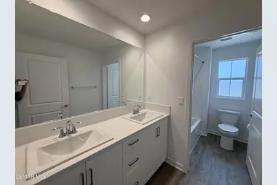 9591 N Corbina Lane, Panorama City, CA 91402 - Photo 13