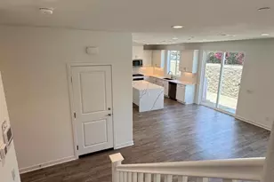 9591 N Corbina Ln, Panorama City, CA 91402 - Photo 11