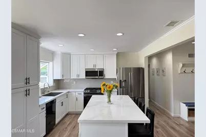 538 Dorena Drive, Newbury Park, CA 91320 - Photo 3