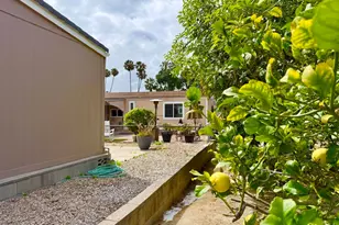 21 Poinsettia Gardens Dr, Ventura, CA 93004 - Photo 31