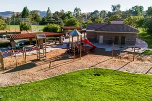 6767 Pheasant Ln, Oak Park, CA 91377 - Photo 25