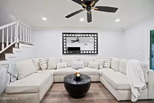 6767 Pheasant Ln, Oak Park, CA 91377 - Photo 3