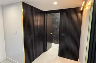 1401 Valley View Rd, Glendale, CA 91202 - Photo 13