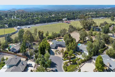 1092 La Cresta Drive, Thousand Oaks, CA 91362 - Photo 51