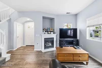 2632 Night Jasmine Drive, Simi Valley, CA 93065 - Photo 5