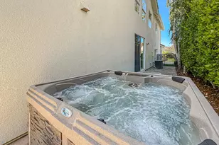 1795 Red Robin Pl, Newbury Park, CA 91320 - Photo 71